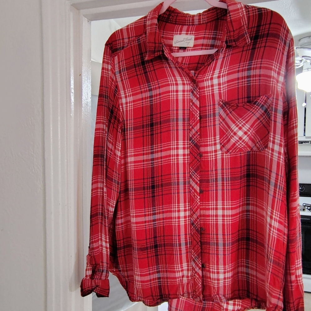 Universal Button Down Plaid long sleeve shirt Western, casual, Cowgirl comfycozy